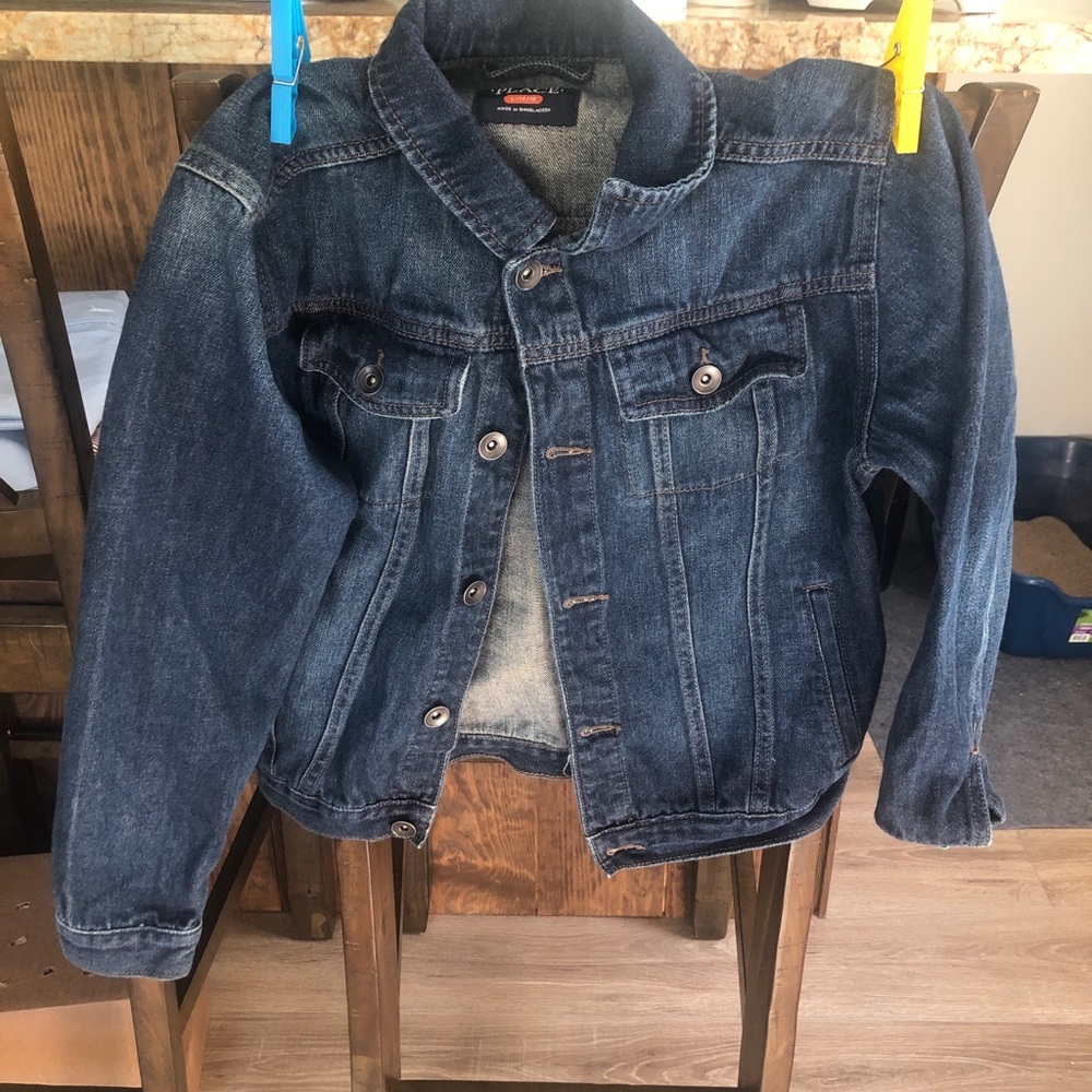 Girls Children’s Place Denim Jacket no defects worn once 11/12